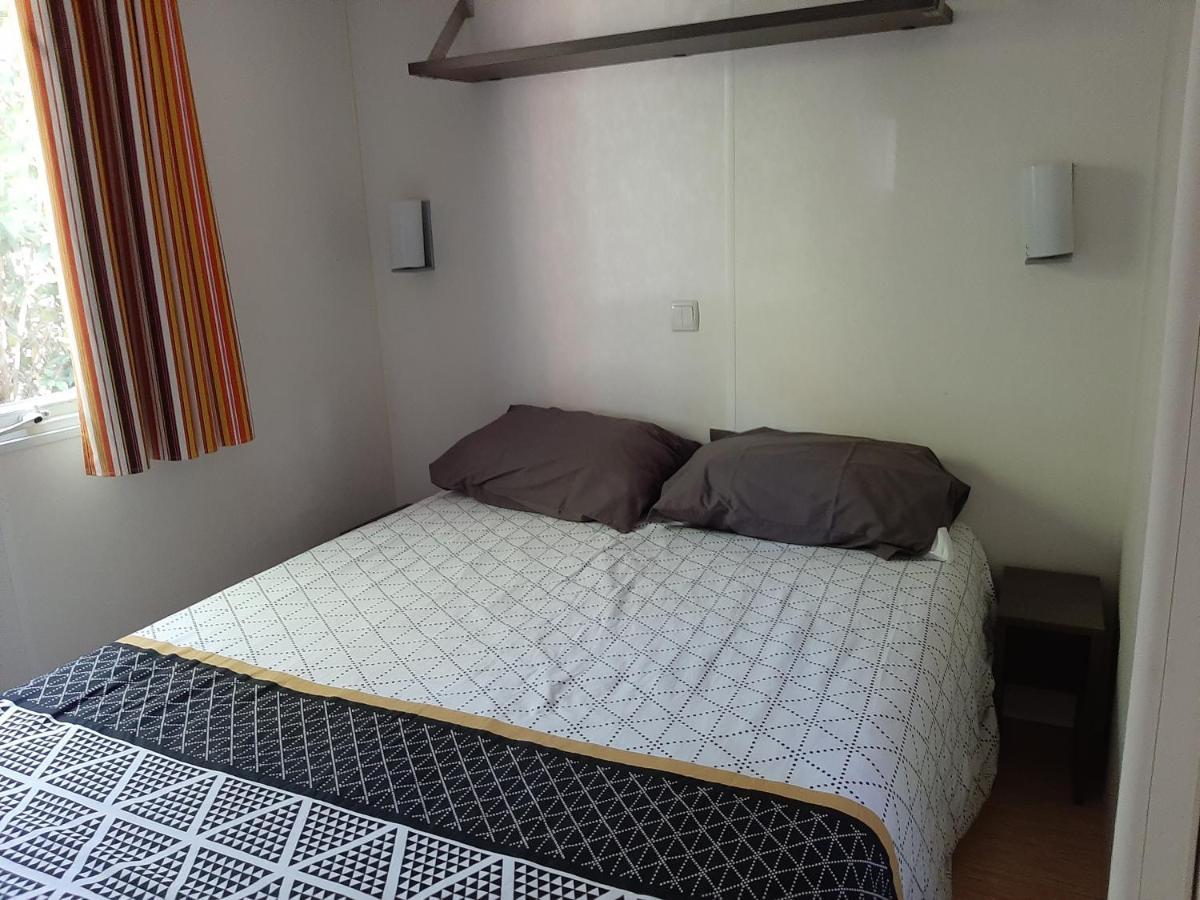 Mobile Home Entierement Equipe La Roque-d'Antheron Exterior foto